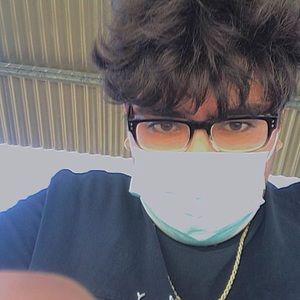 Meet your Posher, Hussein